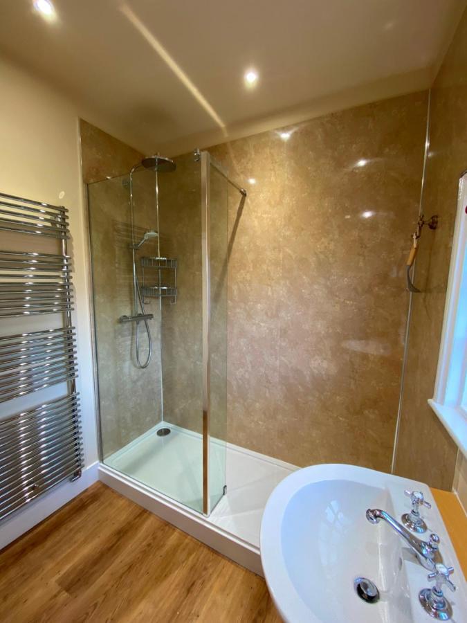 Pass The Keys Superbly Located Handsome Georgian Townhouse Shrewsbury Extérieur photo